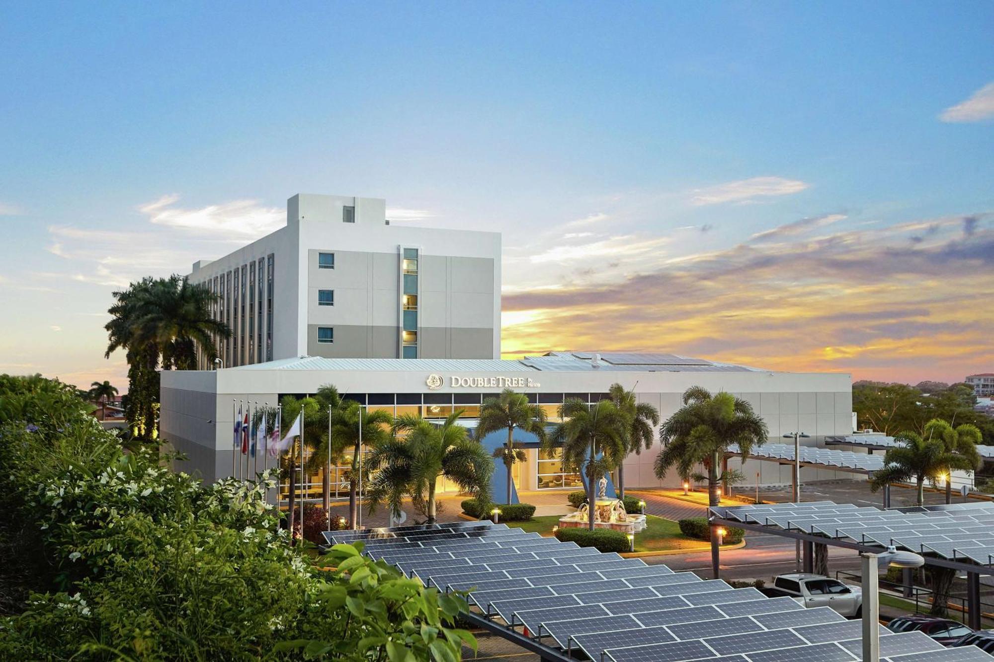 Hilton Doubletree By Hilton Managua Otel Dış mekan fotoğraf
